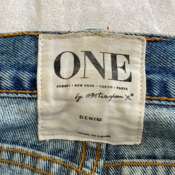 One x One Teaspoon Super Baggy Super Distressed Jeans - Picture 4 of 9